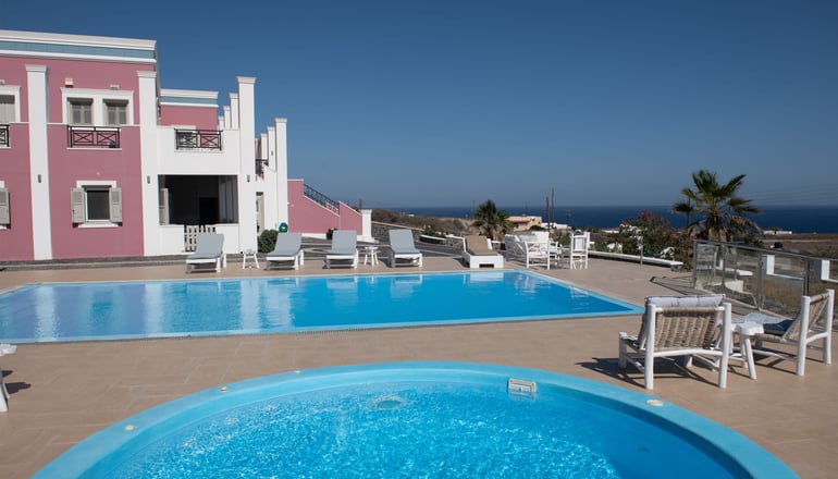 Rose Suites - Βούρβουλος, Σαντορίνη