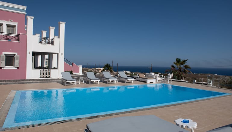 Rose Suites - Βούρβουλος, Σαντορίνη