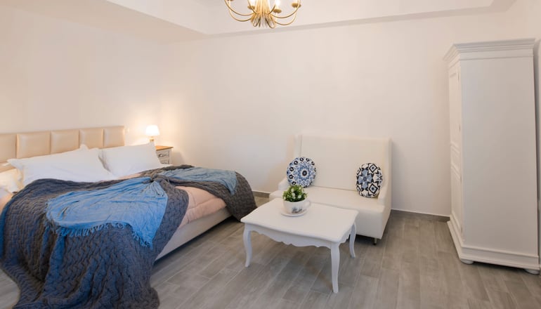 Rose Suites - Βούρβουλος, Σαντορίνη
