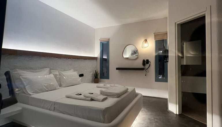 Thronos Suites -  Άνω Μερά, Μύκονος