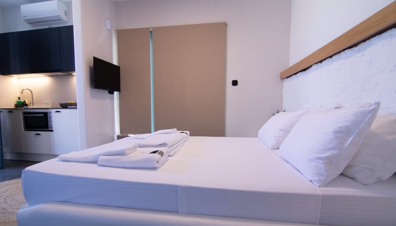 Thronos Suites -  Άνω Μερά, Μύκονος