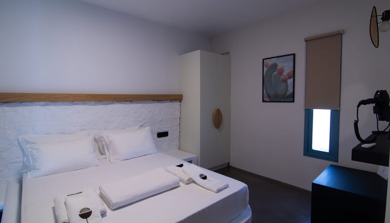 Thronos Suites -  Άνω Μερά, Μύκονος