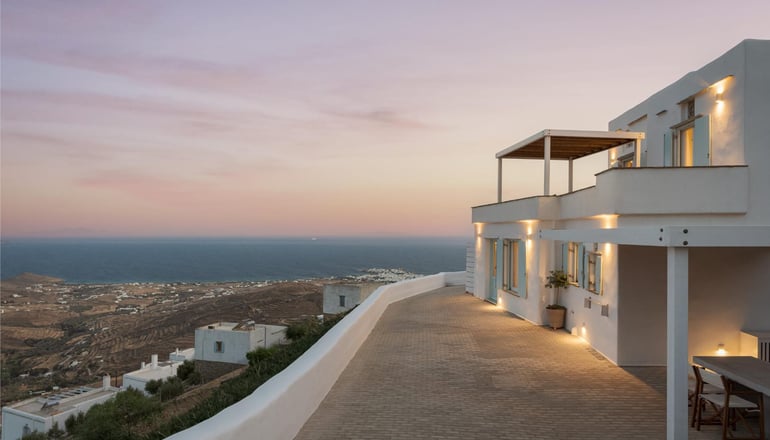 Morfes Luxury Apartments - Τριαντάρος, Τήνος