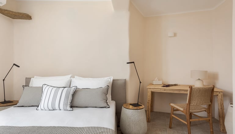 Morfes Luxury Apartments - Τριαντάρος, Τήνος