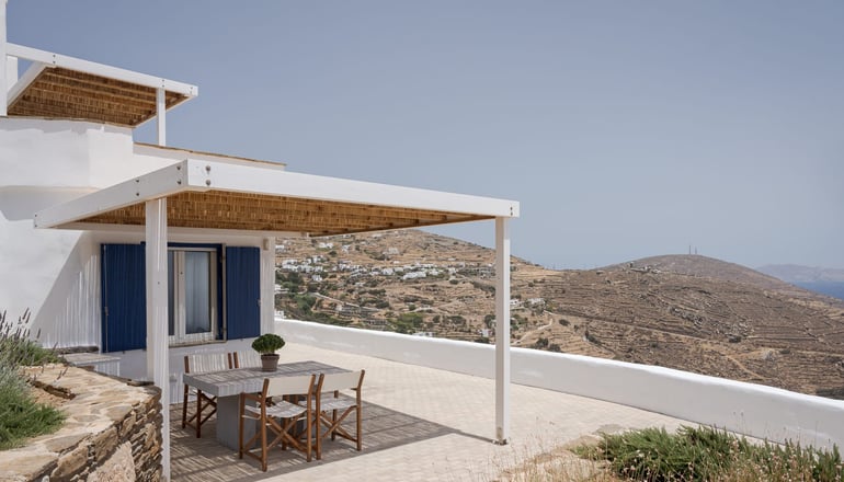 Morfes Luxury Apartments - Τριαντάρος, Τήνος