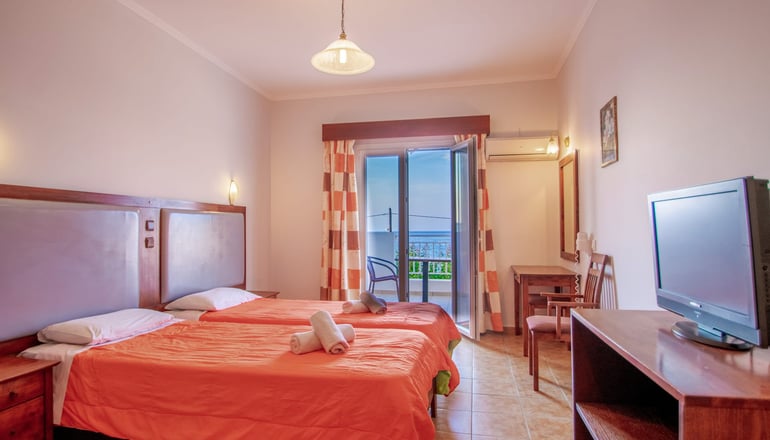 Agoulos Beach Hotel - Αργάσι, Ζάκυνθος