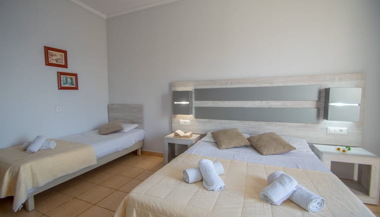Agoulos Beach Hotel - Αργάσι, Ζάκυνθος