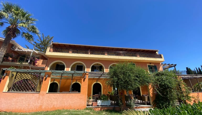Sunrise Inn Hotel - Κουντουράτα, Κεφαλονιά