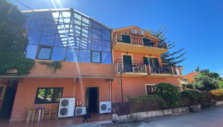 Sunrise Inn Hotel - Κουντουράτα, Κεφαλονιά
