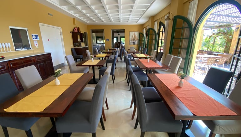 Sunrise Inn Hotel - Κουντουράτα, Κεφαλονιά