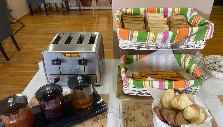Sunrise Inn Hotel - Κουντουράτα, Κεφαλονιά