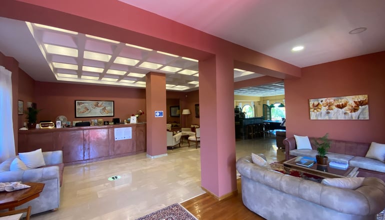 Sunrise Inn Hotel - Κουντουράτα, Κεφαλονιά