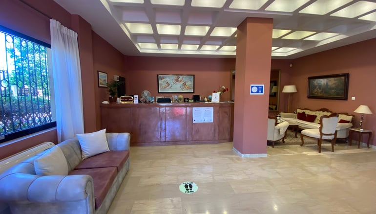 Sunrise Inn Hotel - Κουντουράτα, Κεφαλονιά