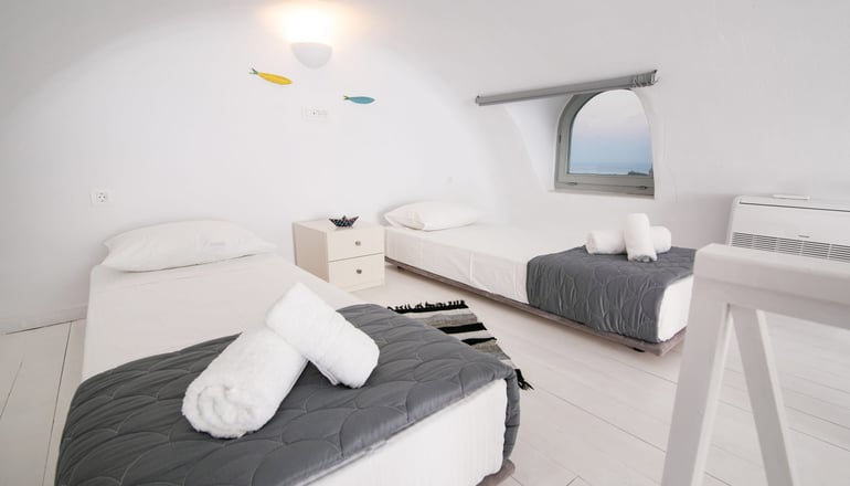 Shades of White Villas - Εμπορείο, Σαντορίνη