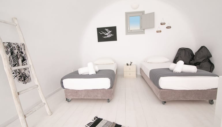 Shades of White Villas - Εμπορείο, Σαντορίνη