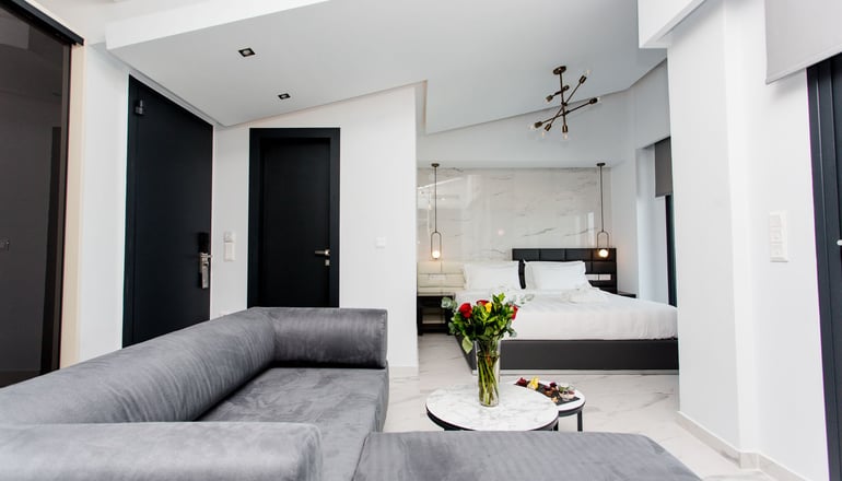 Crystal Villas and Suites - Πολύχρονο, Χαλκιδική