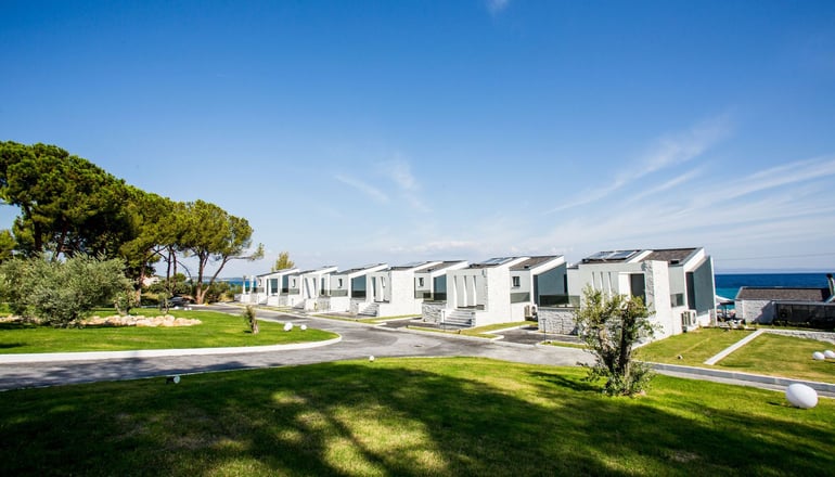 Crystal Villas and Suites - Πολύχρονο, Χαλκιδική