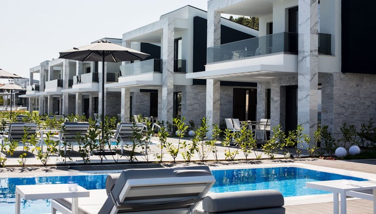 Crystal Villas and Suites - Πολύχρονο, Χαλκιδική