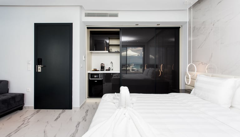 Crystal Villas and Suites - Πολύχρονο, Χαλκιδική