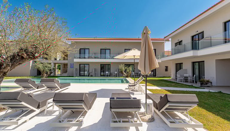 AlexMare Suites - Σκάλα Φούρκας, Χαλκιδική