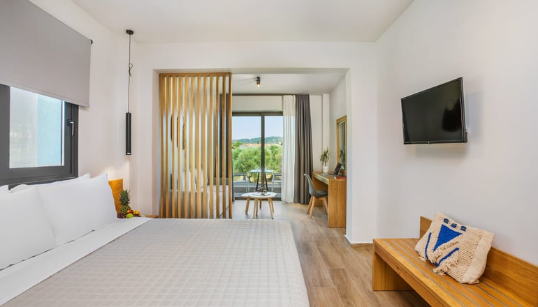 AlexMare Suites - Σκάλα Φούρκας, Χαλκιδική