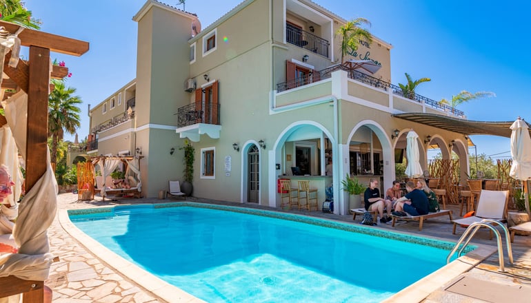 La Signora Hotel - Λουρδάτα, Κεφαλονιά