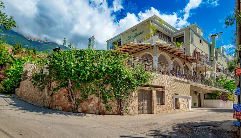 La Signora Hotel - Λουρδάτα, Κεφαλονιά