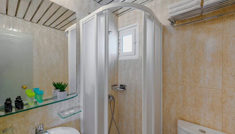 5* Eona Beach Resort by Greek Pride - Αγία Τριάδα, Θεσσαλονίκη