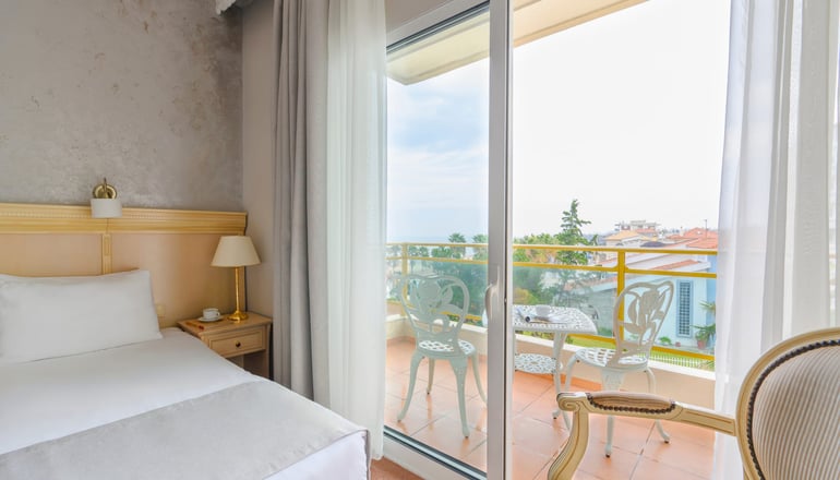 5* Eona Beach Resort by Greek Pride - Αγία Τριάδα, Θεσσαλονίκη