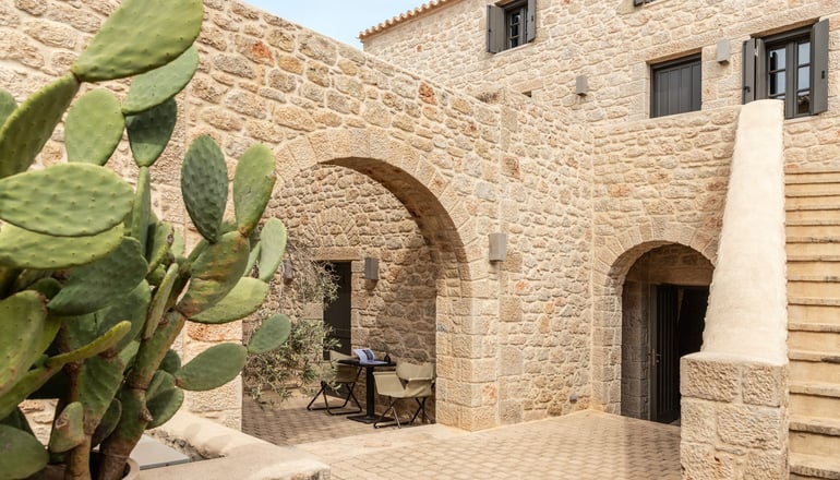 Korona Boutique Hotel - Οίτυλο, Μάνη