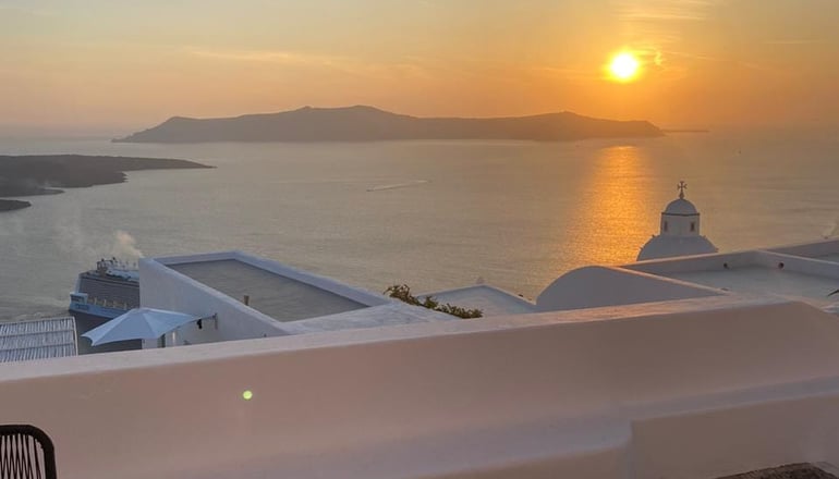 Anemos Family Suites - Φηρά, Σαντορίνη