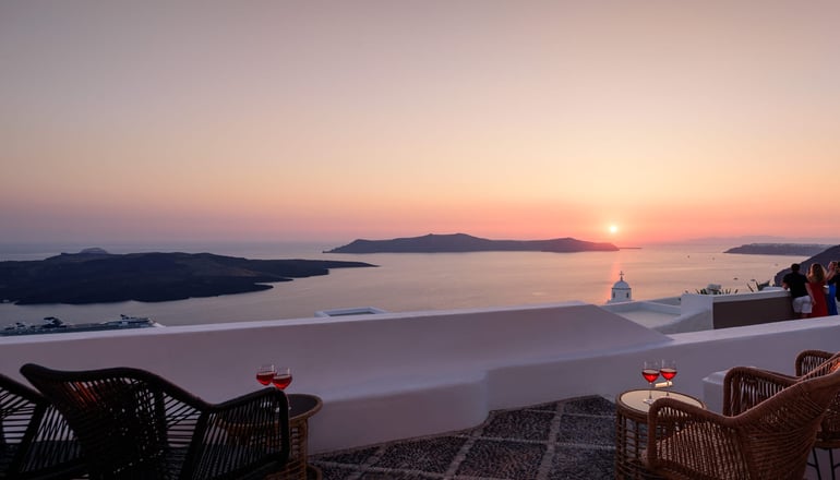 Anemos Family Suites - Φηρά, Σαντορίνη