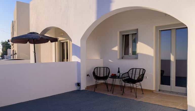 Elia Pyrgos- Πύργος, Σαντορίνη