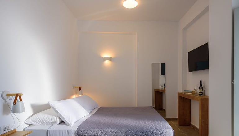 Elia Pyrgos- Πύργος, Σαντορίνη