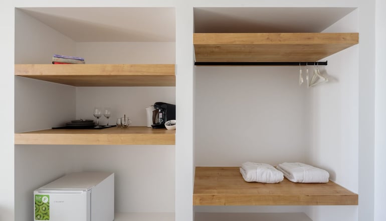 Elia Pyrgos- Πύργος, Σαντορίνη