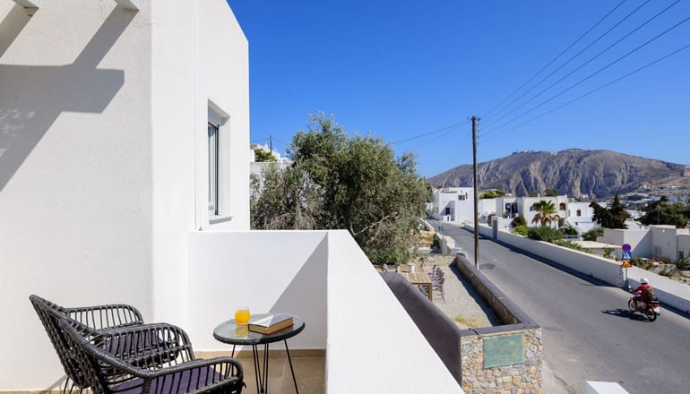 Elia Pyrgos- Πύργος, Σαντορίνη