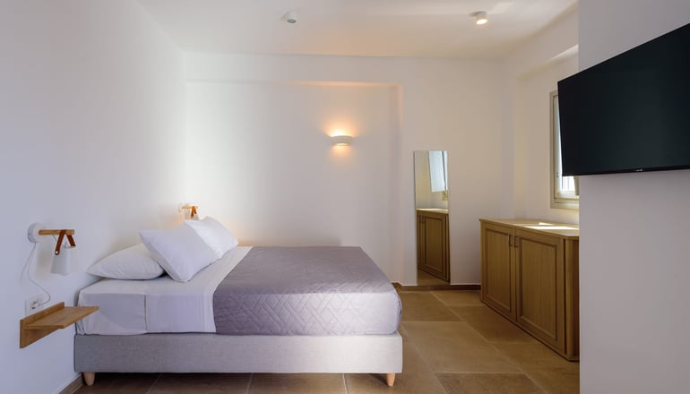 Elia Pyrgos- Πύργος, Σαντορίνη