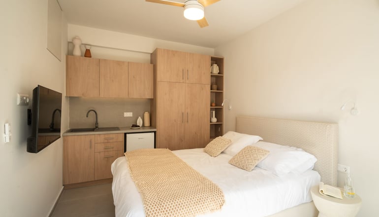 Noleya Pure Island Stay - Μπατσί, Άνδρος