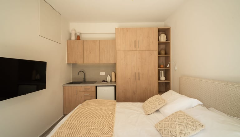 Noleya Pure Island Stay - Μπατσί, Άνδρος