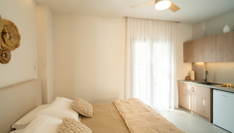 Noleya Pure Island Stay - Μπατσί, Άνδρος