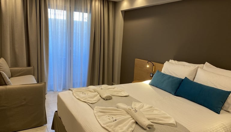 Lithos Suites - Νικήτη, Χαλκιδική
