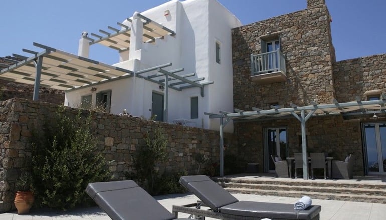 Niriides Homes & Villas