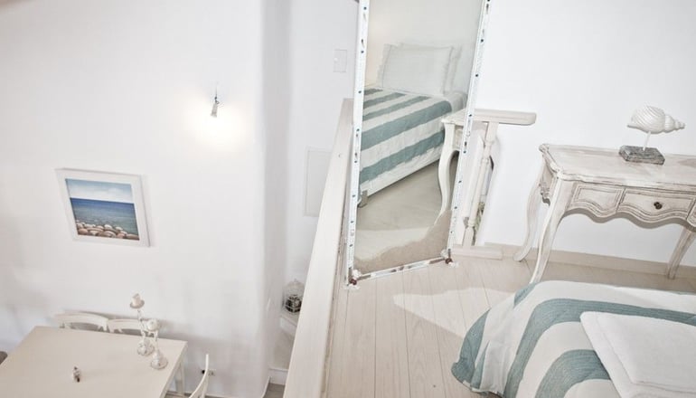 Niriides Homes & Villas