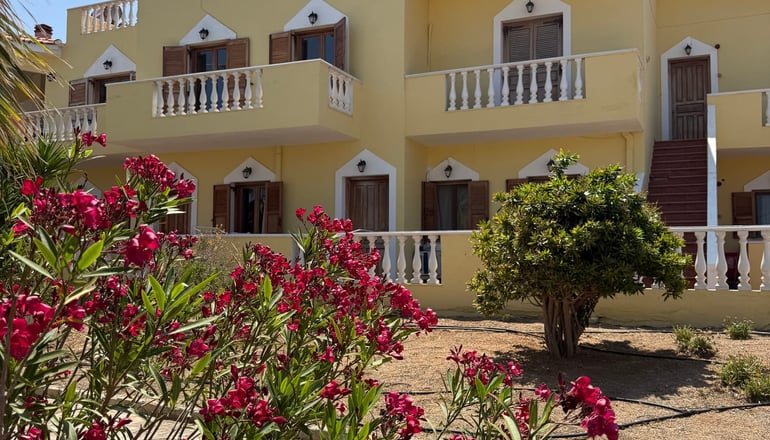 AVRA Apartments - Φρυ, Κάσος