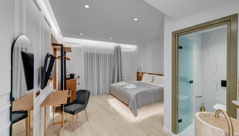 Eclectic Syros - Ερμούπολη, Σύρος