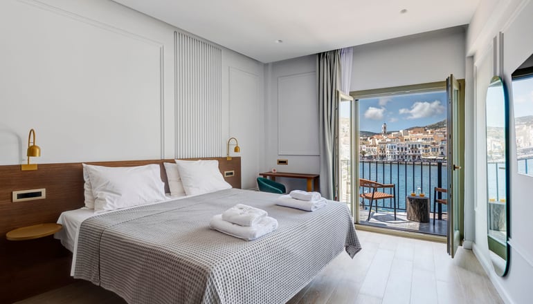 Eclectic Syros - Ερμούπολη, Σύρος