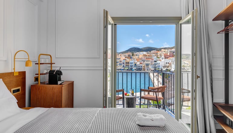 Eclectic Syros - Ερμούπολη, Σύρος