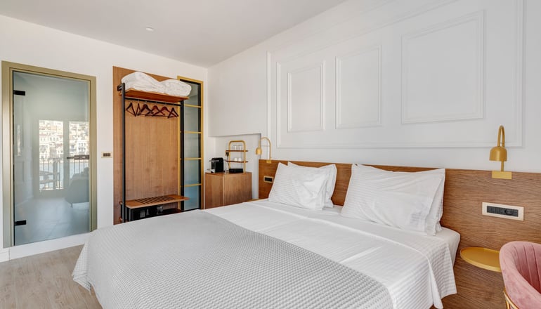 Eclectic Syros - Ερμούπολη, Σύρος