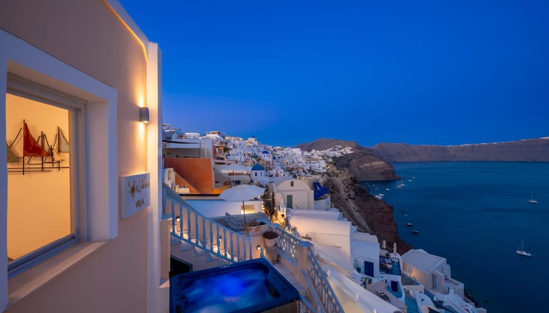 Sole d'oro Sunset & Caldera View Grand Suite - Οία, Σαντορίνη