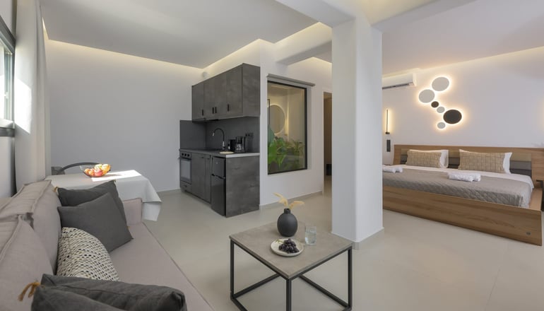 Esperos Premium Suites - Αγία Άννα, Νάξος